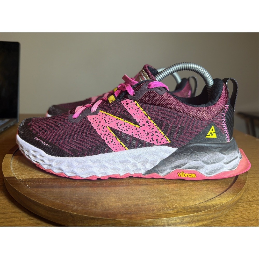New Balance Fresh Foam Hierro v6 Womens 9 Pink Trail Running Shoe WTHIERP6